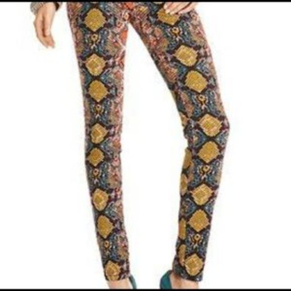 TWO Celebrity Pink Snakeskin Print Skinnies 9 - Picture 5 of 8